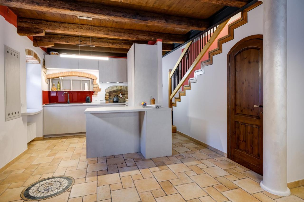 Ca' Gremal - Casa Vacanze Tra Le Colline Del Garda - Calmasino Di Bardolino 外观 照片