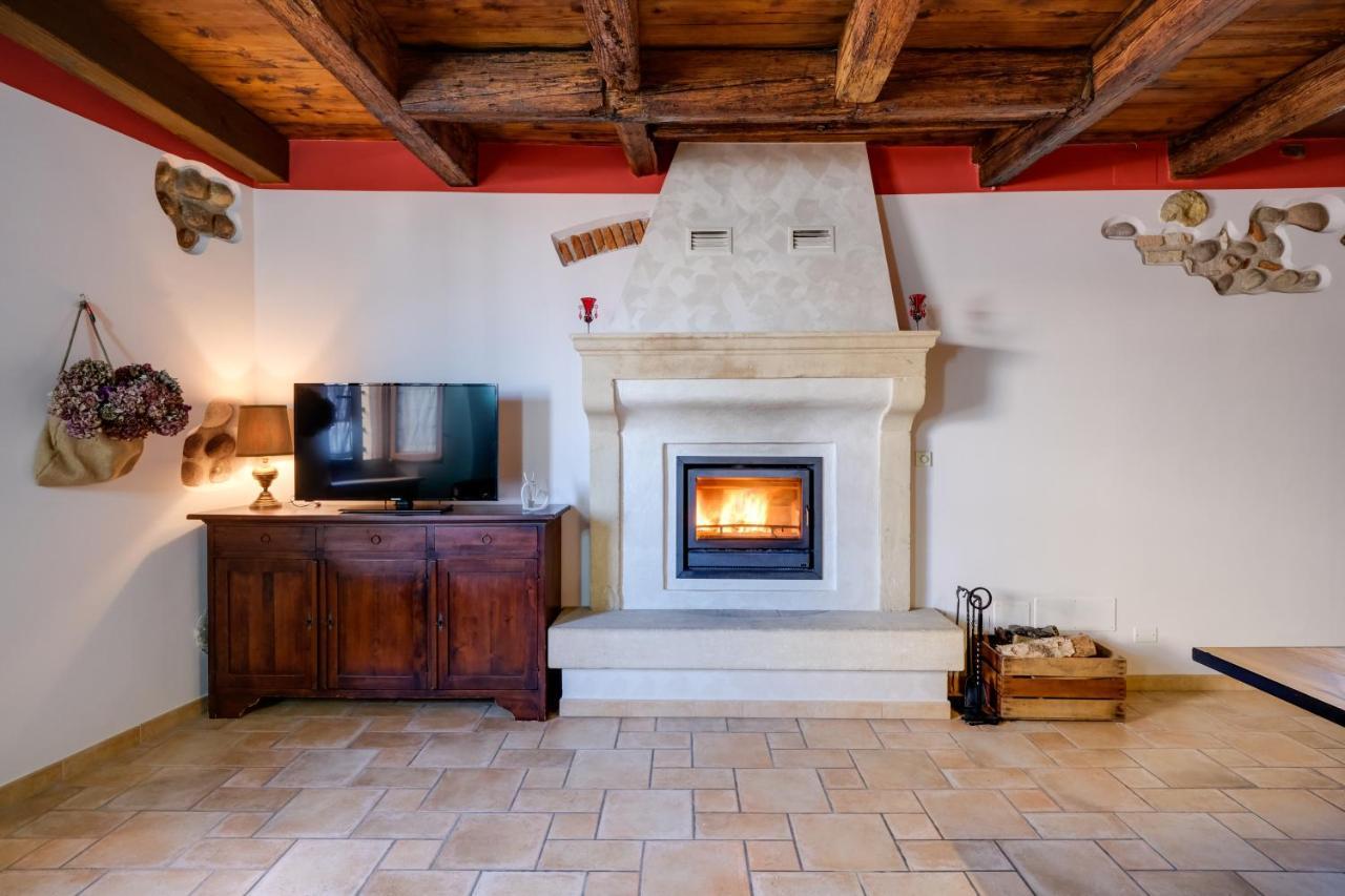 Ca' Gremal - Casa Vacanze Tra Le Colline Del Garda - Calmasino Di Bardolino 外观 照片