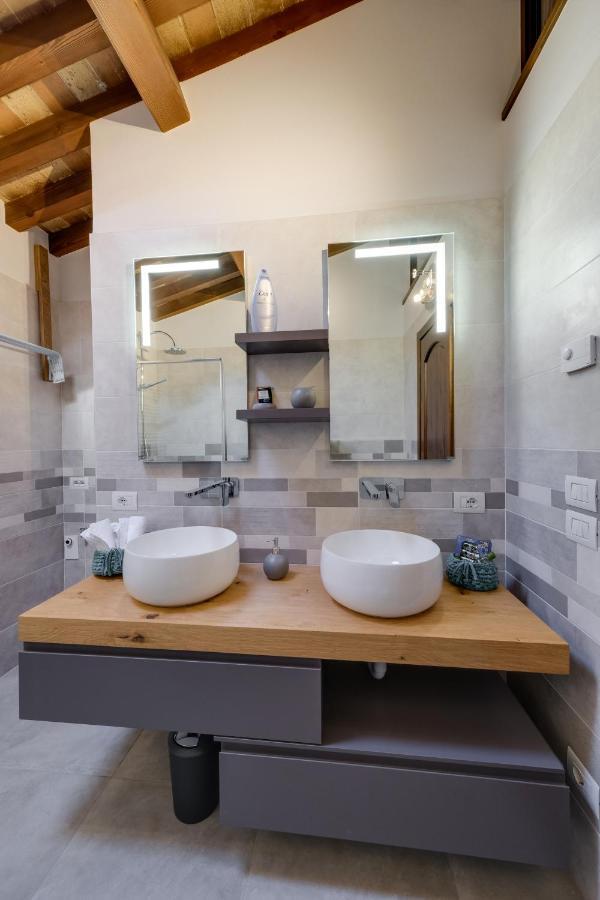 Ca' Gremal - Casa Vacanze Tra Le Colline Del Garda - Calmasino Di Bardolino 外观 照片
